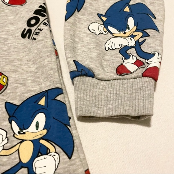 H&M Sonic the Hedgehog Sweatshirt Kids Size 8/10 - Picture 7 of 16